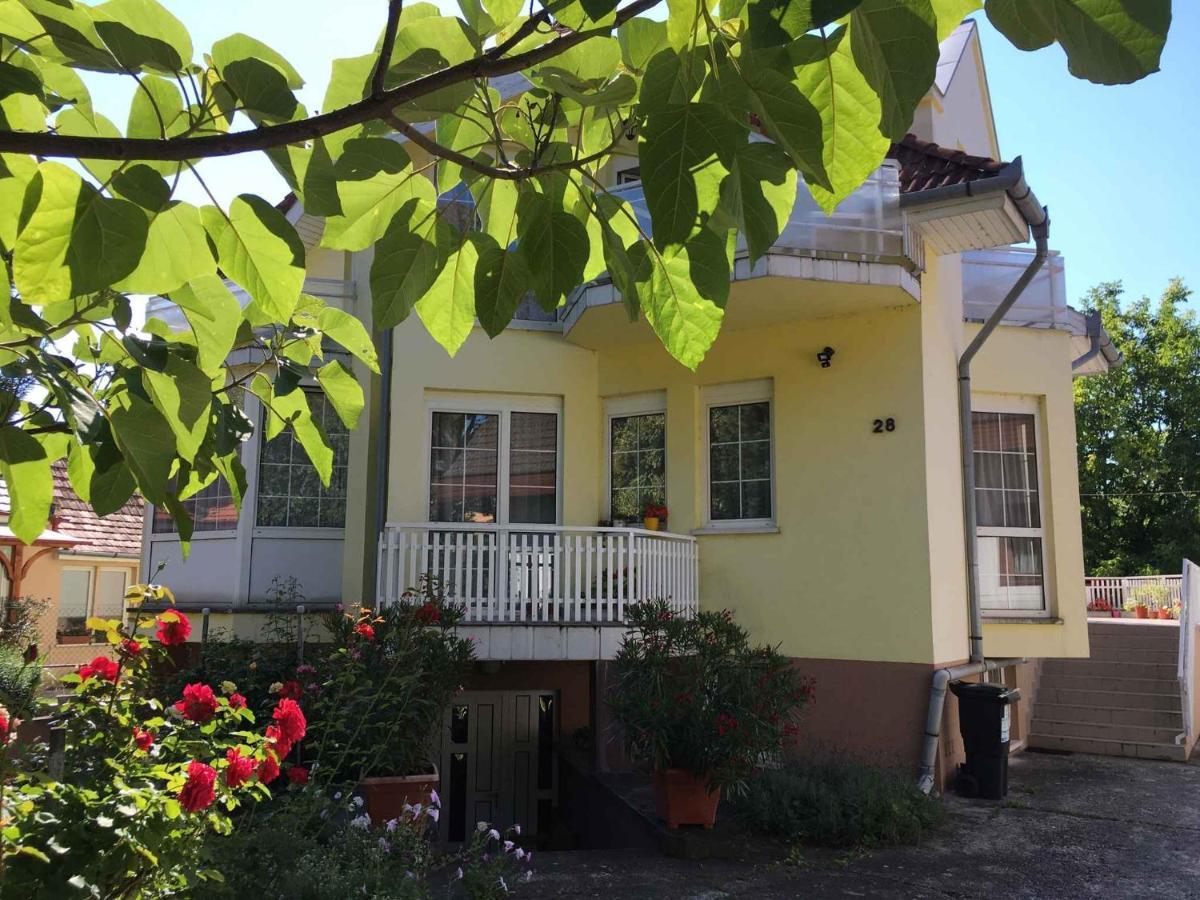 Apartment Siofok, Lake Balaton 1 Exteriör bild