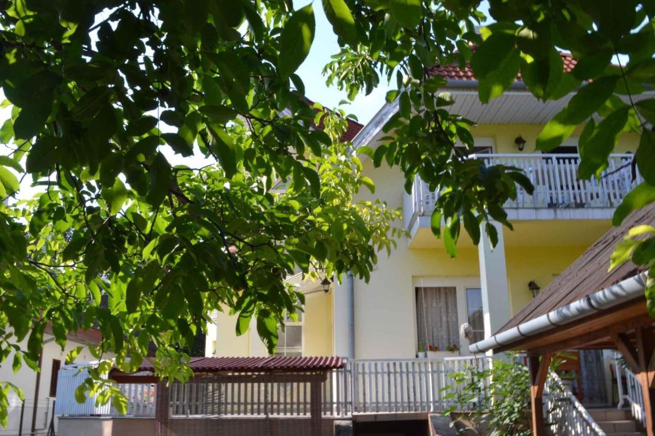 Apartment Siofok, Lake Balaton 1 Exteriör bild